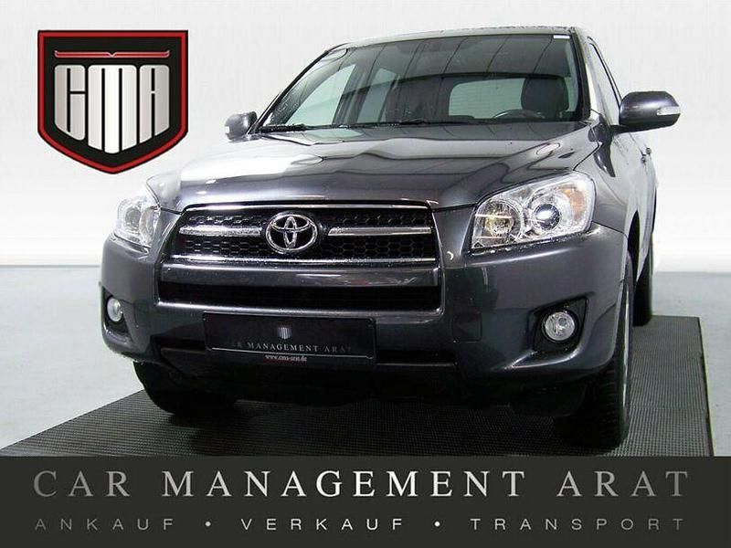 Grau Gebraucht 2009 Toyota RAV4 Sol SUV | 12.891 € (Etwas zu teuer) - Bild 1/4