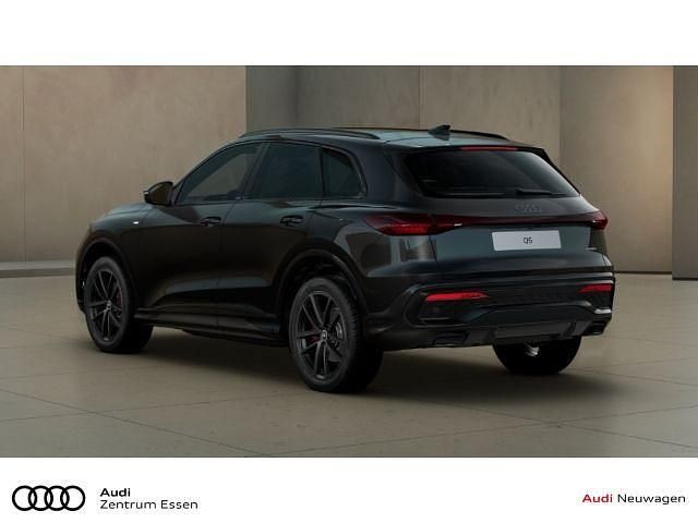 Neu Audi Q5 S-Line 204 PS (150 kW) 2025 Schwarz SUV