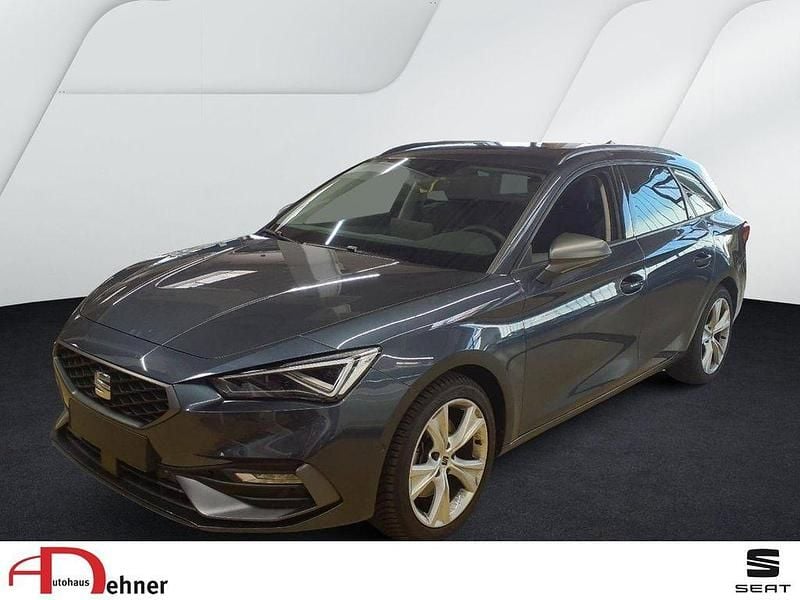Grau Gebraucht 2024 Seat Leon FR Limousine | 27.980 € (Fairer Preis) - Bild 1/4