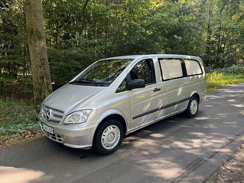Gebraucht Mercedes Vito 95 PS (69 kW) 2013 Silber Van
