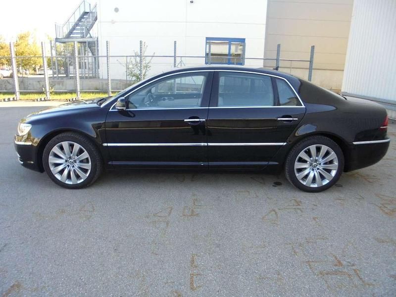 Second-hand VW Phaeton 245 CP (180 kW) 2014 Negru Berlinǎ