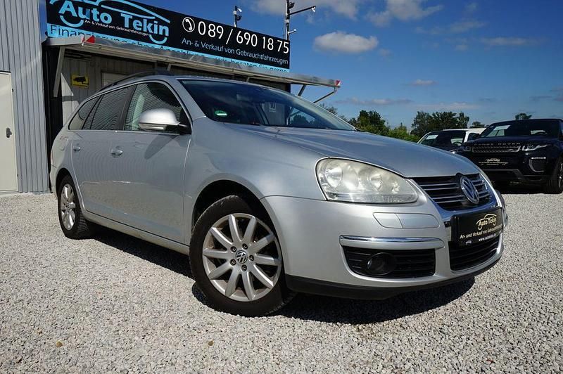 Gebraucht VW Golf V Comfortline 102 PS (75 kW) 2008 Reflexsilber metallic Kombi