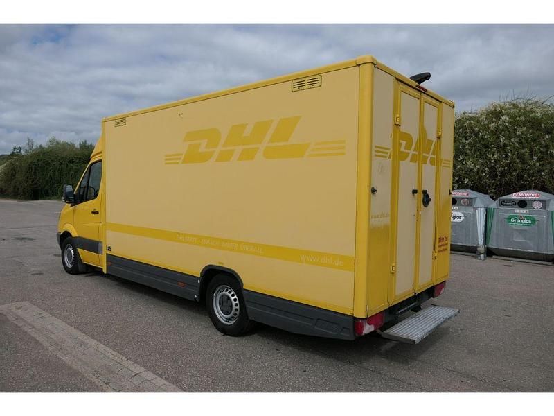 Gebraucht Mercedes Sprinter 95 PS (69 kW) 2011 Ginstergelb Van