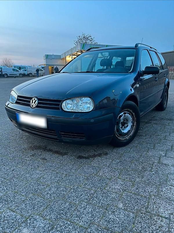 Gebraucht VW Golf IV 75 PS (55 kW) 2003 Blau Kombi