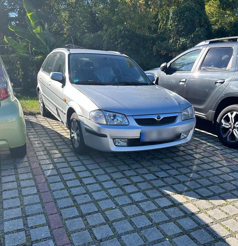 Silber Gebraucht 2000 Mazda 323F Limousine | 1.500 € (Fairer Preis) - Bild 1/4