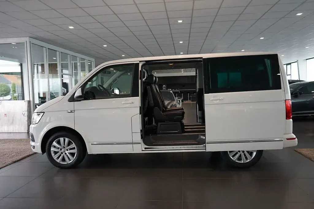 Gebraucht VW Multivan Generation Six 204 PS (150 kW) 2016 Weiß Van / Kleinbus
