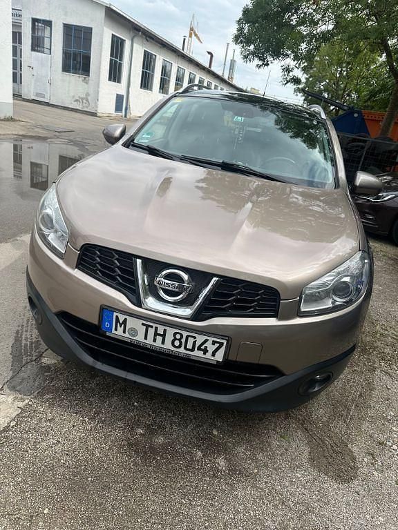 Braun Gebraucht 2012 Nissan Qashqai +2 SUV | 6.200 € (Fairer Preis) - Bild 1/4