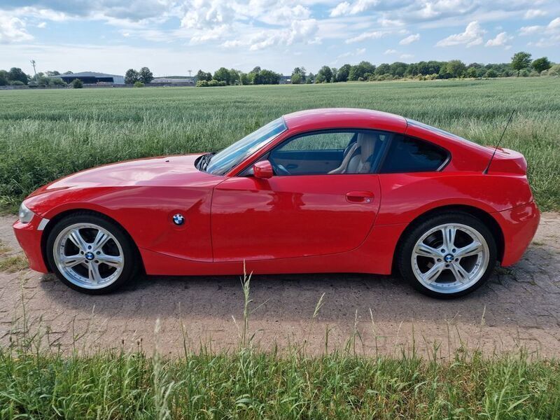 Rot Gebraucht 2007 BMW Z4 Performance Coupé | 15.000 € (Superpreis) - Bild 1/4