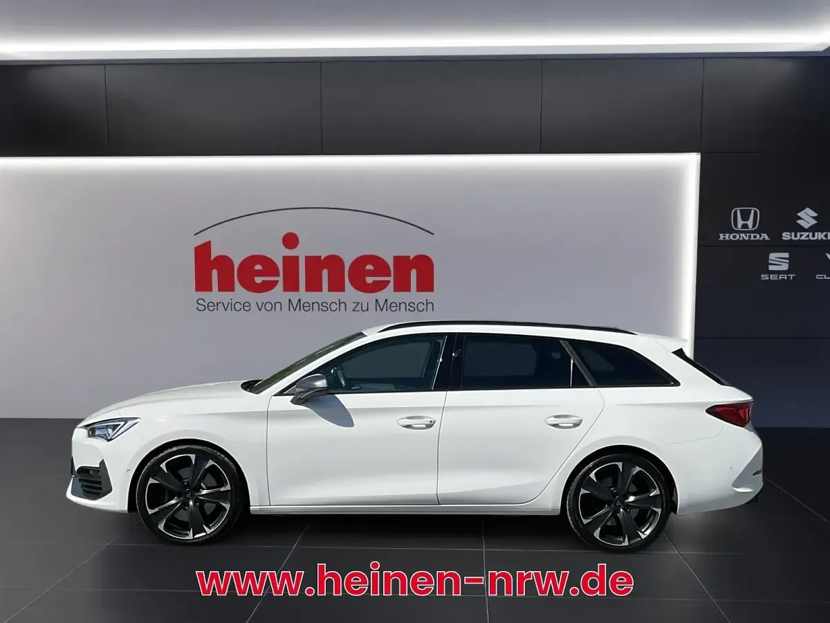 Gebraucht Cupra Leon VZ 245 PS (180 kW) 2024 Weiß Limousine
