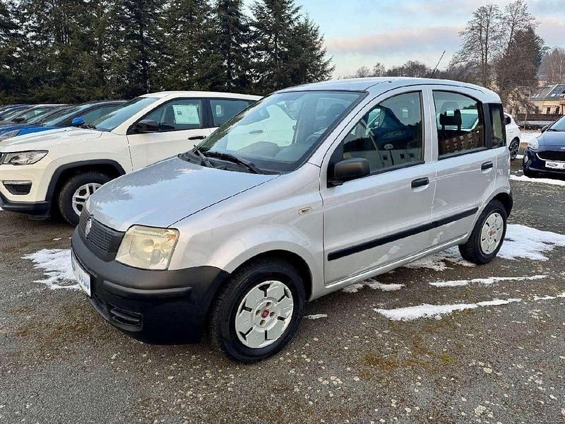 Gebraucht Fiat Panda Active 54 PS (39 kW) 2009 Silber met. (metallic) Kleinwagen