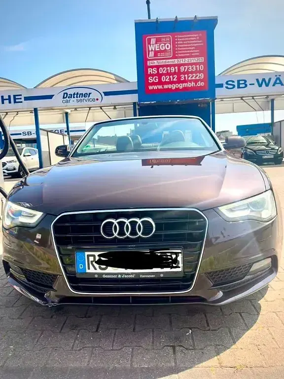 Gebraucht Audi A5 Cabriolet 177 PS (130 kW) 2012 Braun Cabrio