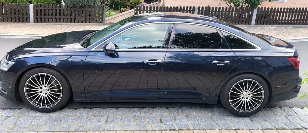 Gebraucht Audi A6 Design 204 PS (150 kW) 2020 Blau Limousine