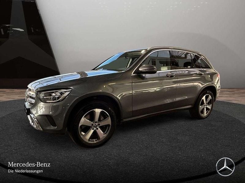 Gebraucht Mercedes GLC400d 330 PS (242 kW) 2021 Grau SUV