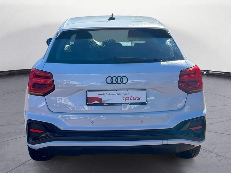 Gebraucht Audi Q2 S-Line 150 PS (110 kW) 2021 Weiß SUV