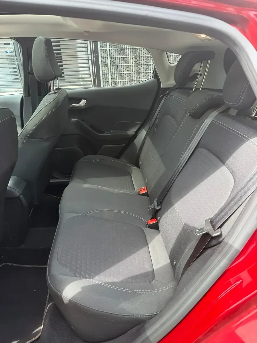 Gebraucht Ford Fiesta 120 PS (88 kW) 2019 Rot Kleinwagen