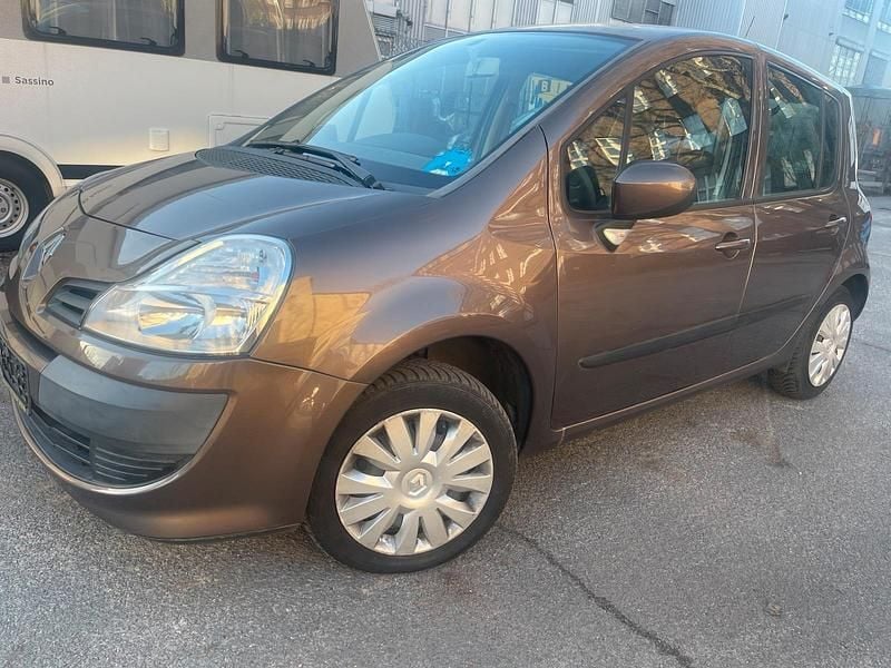 Gebraucht Renault Modus 75 PS (55 kW) 2012 Van / Kleinbus