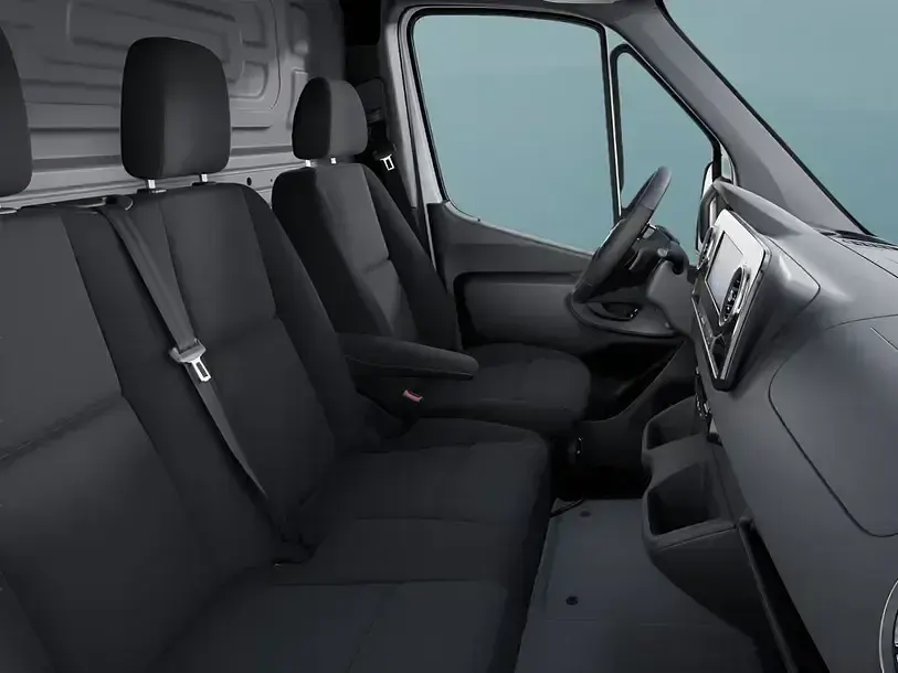 Gebraucht Mercedes Sprinter 190 PS (139 kW) 2025 Weiß Van