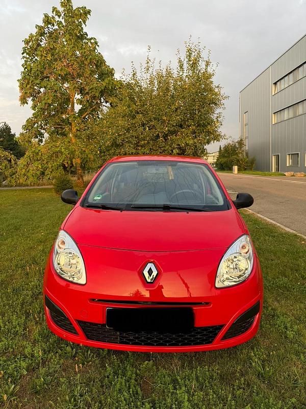 Rot Gebraucht 2010 Renault Twingo Kleinwagen | 3.000 € - Bild 1/4