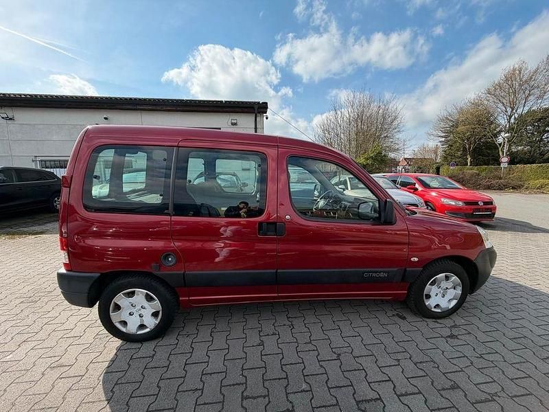 Gebraucht Citroën Berlingo 75 PS (55 kW) 2008 Rot Van / Kleinbus