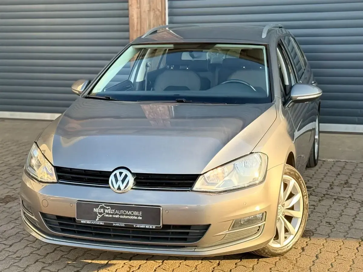 Gebraucht VW Golf VII Allstar 110 PS (80 kW) 2015 Grau Kombi