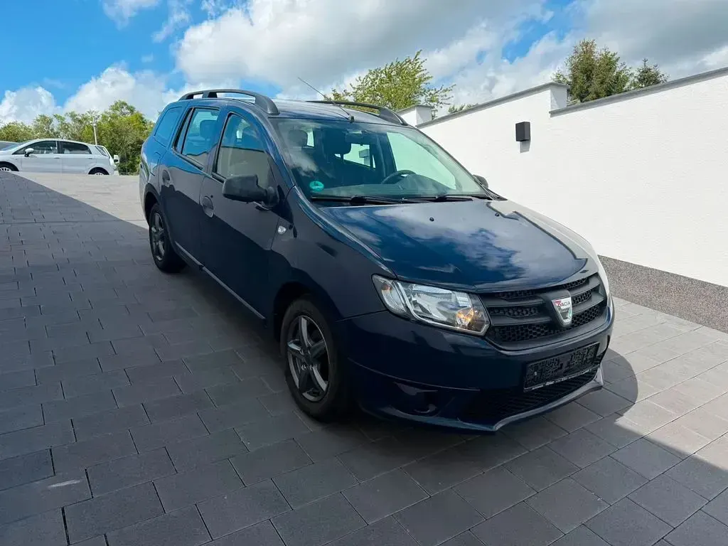 Gebraucht Dacia Logan MCV Ambiance 75 PS (55 kW) 2015 Blau Limousine