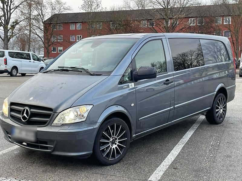 Grau Gebraucht 2013 Mercedes Vito Van | 9.190 € (Guter Preis) - Bild 1/4