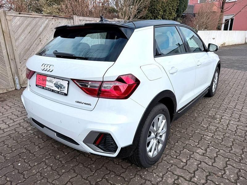Gebraucht Audi A1 Sport 95 PS (69 kW) 2023 Weiß Kleinwagen