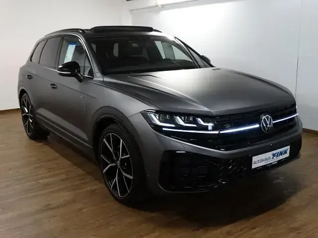 Neu VW Touareg Edition 286 PS (210 kW) 2026 Siliziumgrau matt SUV