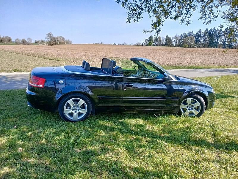 Schwarz Gebraucht 2008 Audi A4 Cabriolet S-Line Cabrio | 12.000 € - Bild 1/4