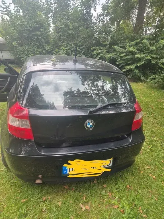 Gebraucht BMW 118 143 PS (105 kW) 2005 Schwarz Kleinwagen