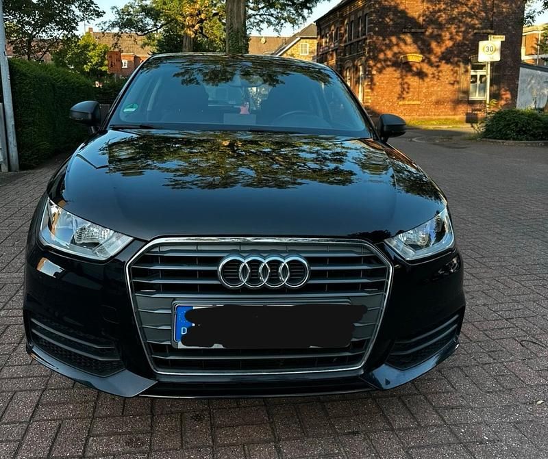 Schwarz Gebraucht 2018 Audi A1 Kleinwagen | 16.000 € (Etwas zu teuer) - Bild 1/4