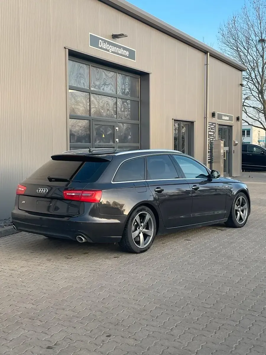 Gebraucht Audi A6 S-Line 300 PS (220 kW) 2011 Grau Kombi