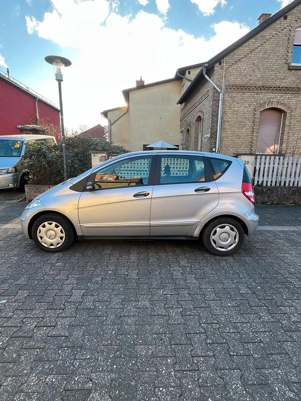 Gebraucht Mercedes A160 82 PS (60 kW) 2007 Silber Limousine