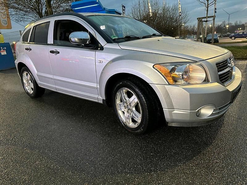 Silber Gebraucht 2008 Dodge Caliber SXT Kleinwagen | 2.700 € (Fairer Preis) - Bild 1/4