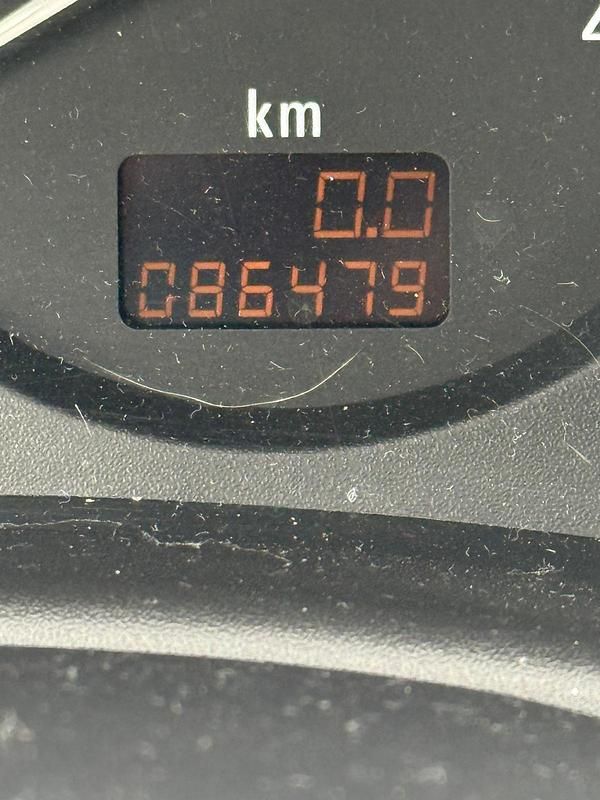 Gebraucht Opel Corsa 75 PS (55 kW) 2004 Silber Kleinwagen