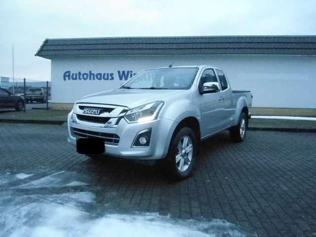 Silber Gebraucht 2018 Isuzu D-Max Van | 18.500 € (Fairer Preis) - Bild 1/4