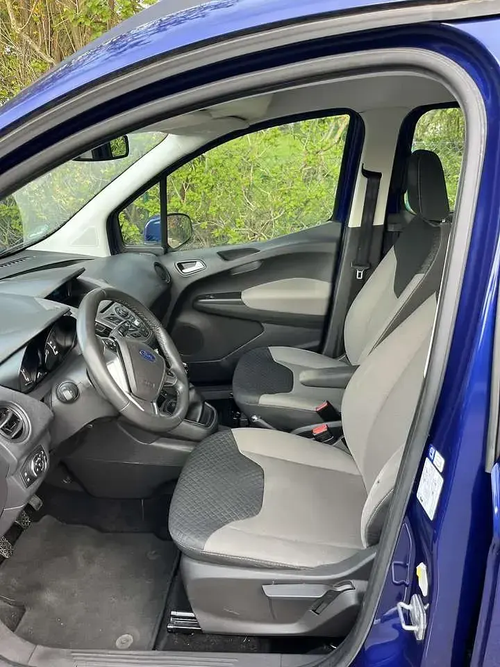 Gebraucht Ford Tourneo Trend 101 PS (74 kW) 2014 Kombi