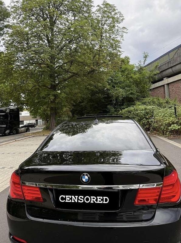Gebraucht BMW 730 245 PS (180 kW) 2011 Limousine