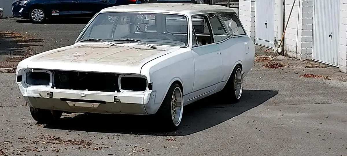 Używany Opel Rekord 75 KM (55 kW) 1967 Biały Sedan/Limuzyna