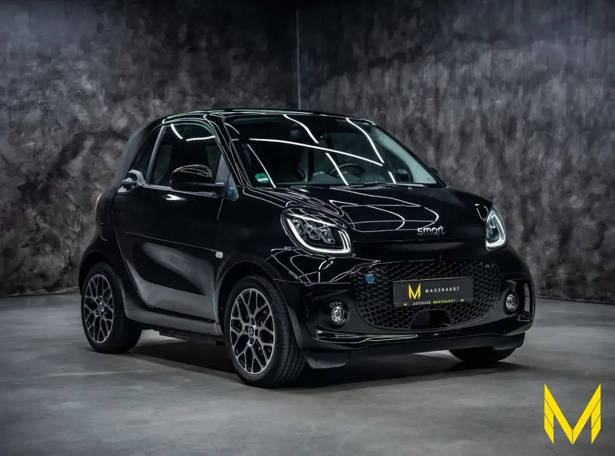 Gebraucht Smart ForTwo Electric Drive Prime Exclusive 60 kW (82 PS) 2024 Schwarz Coupé