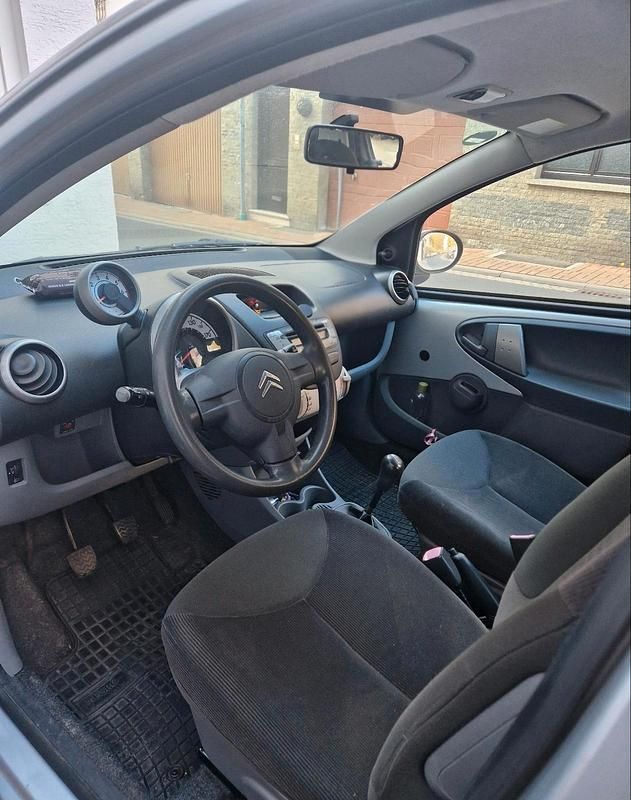 Gebraucht Citroën C1 54 PS (39 kW) 2006 Silber Kleinwagen