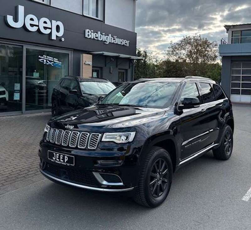 Diamond black (perleffekt)jsond Gebraucht 2020 Jeep Grand Cherokee Summit SUV | 32.990 € (Teuer) - Bild 1/4