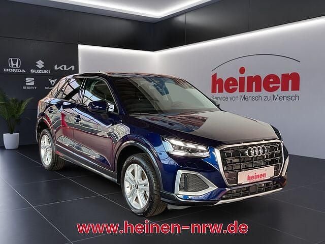 Używany Audi Q2 Advanced 150 KM (110 kW) 2024 Niebieski SUV