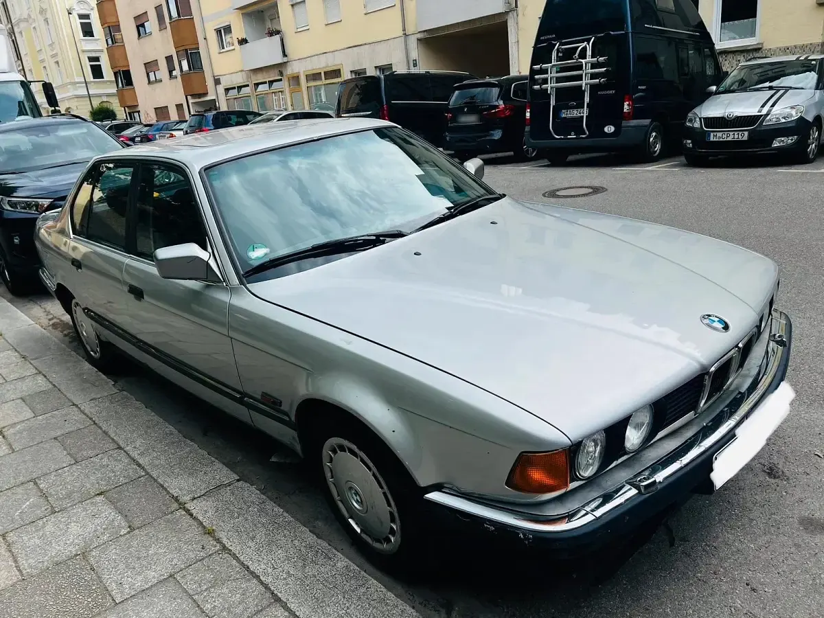 Gebraucht BMW 730 188 PS (138 kW) 1994 Silber Limousine