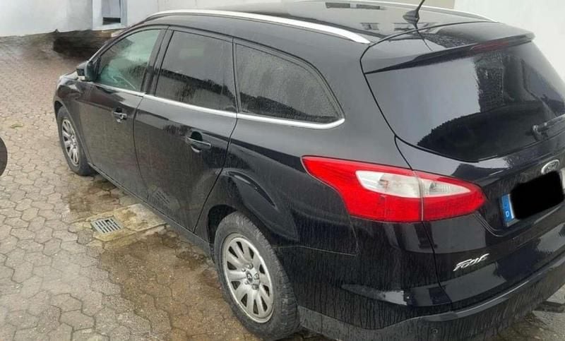 Gebraucht Ford Focus Titanium 163 PS (119 kW) 2013 Schwarz Kombi