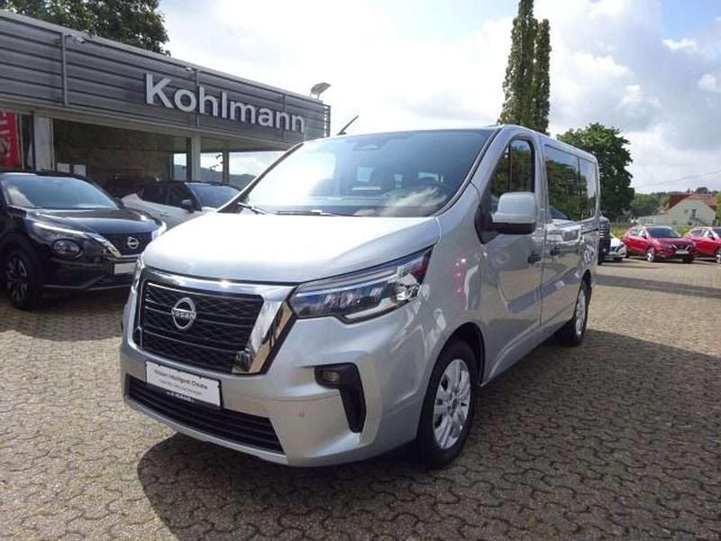 Silber Gebraucht 2025 Nissan Primastar Tekna Van / Kleinbus | 37.450 € (Superpreis) - Bild 1/4