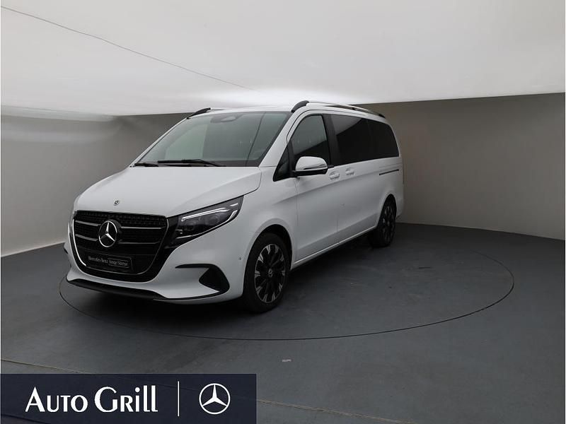 Bergkristallweiss metallic Gebraucht 2024 Mercedes V250 Style Van / Kleinbus | 67.980 € (Fairer Preis) - Bild 1/4