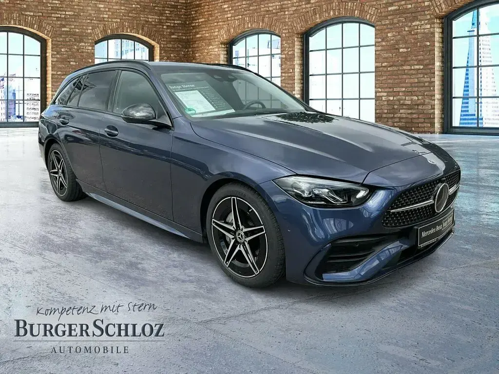 Gebraucht Mercedes C300 AMG 258 PS (189 kW) 2023 Metalliclack sodalithblau Kombi
