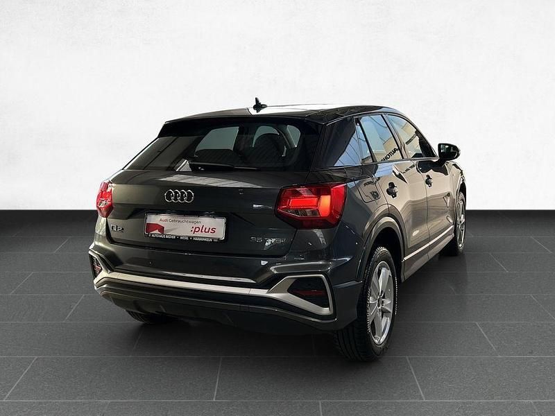 Gebraucht Audi Q2 S-Line 150 PS (110 kW) 2025 Daytonagrau perleffekt SUV