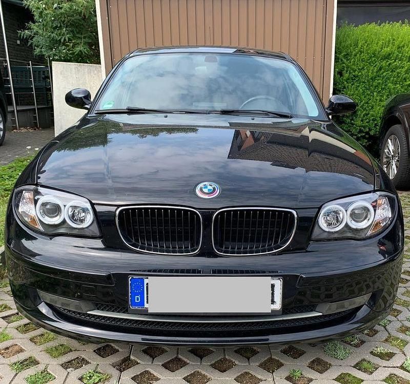 Schwarz Gebraucht 2008 BMW 116 Kleinwagen | 4.800 € (Fairer Preis) - Bild 1/4